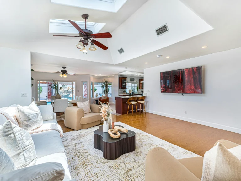 Material Interior Berkualitas untuk Hunian Tropis Modern Bersama Bumi Byte Tropical